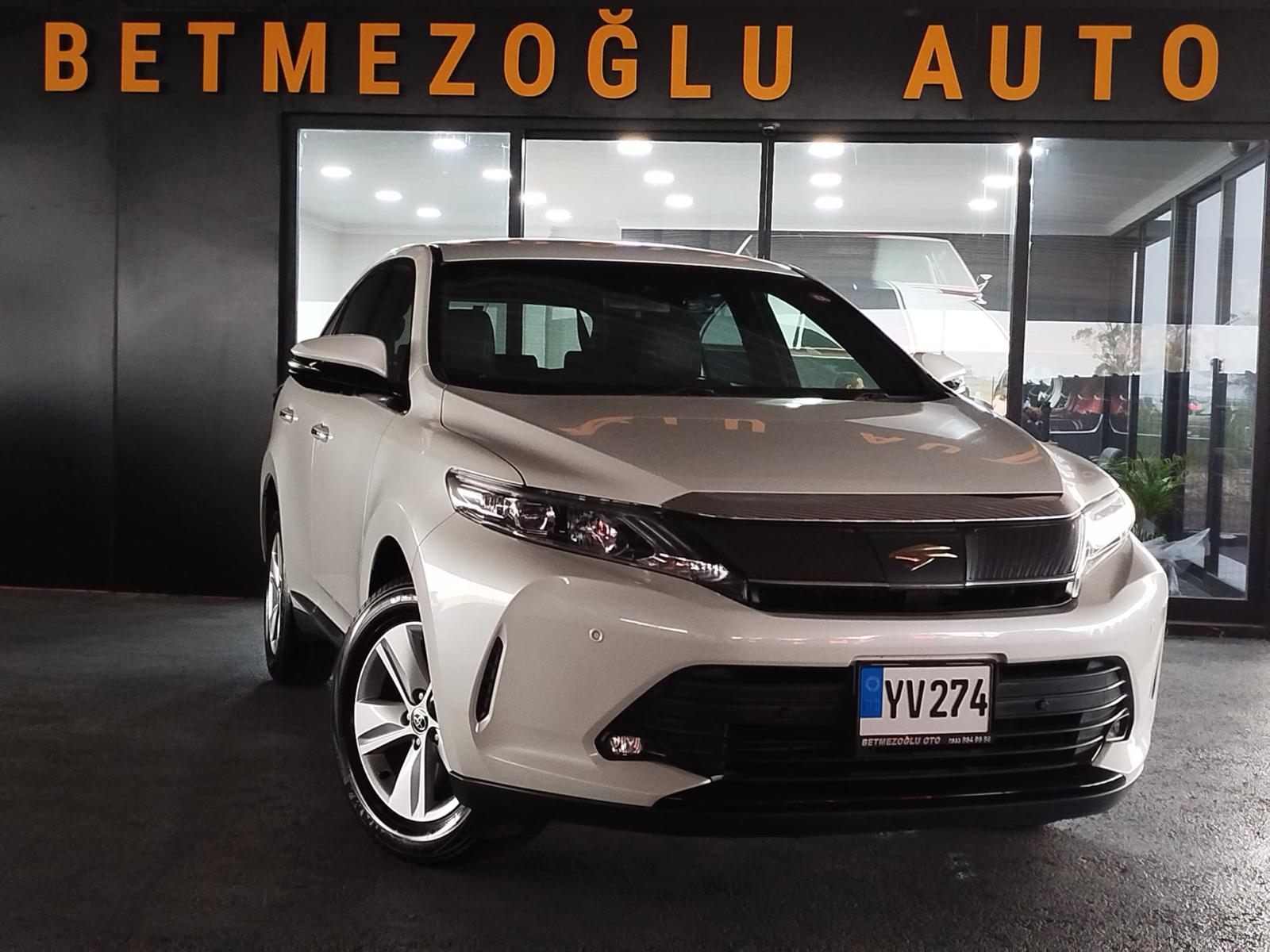 TOYOTA HARRIER